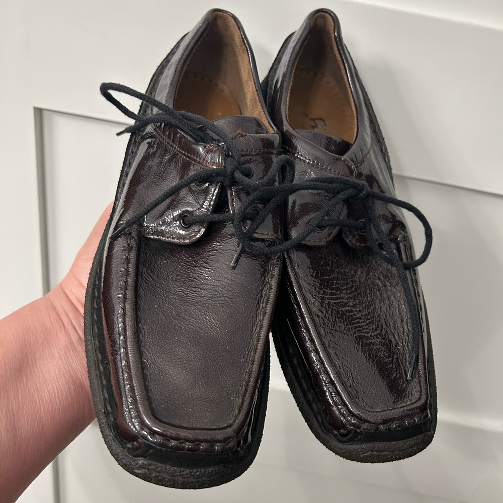 SIOUX German brown patent leather loafer Size 39